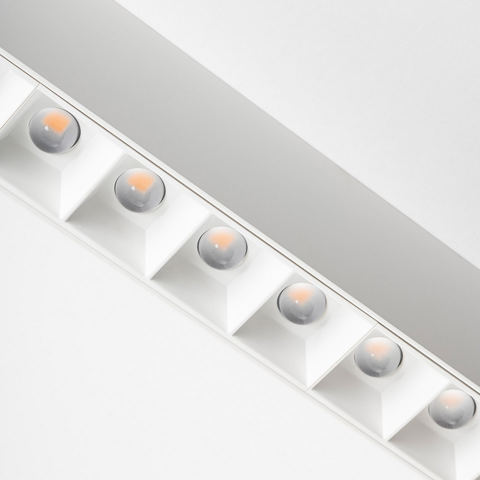 A.39 Refractive - Sospensione - Emissione Diretta + Indiretta - 1184mm - White Integralis - Dimmerabile DALI - Bianco