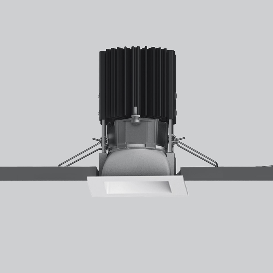Everything 55 - Square - 5.5W - 18° 2700K - White