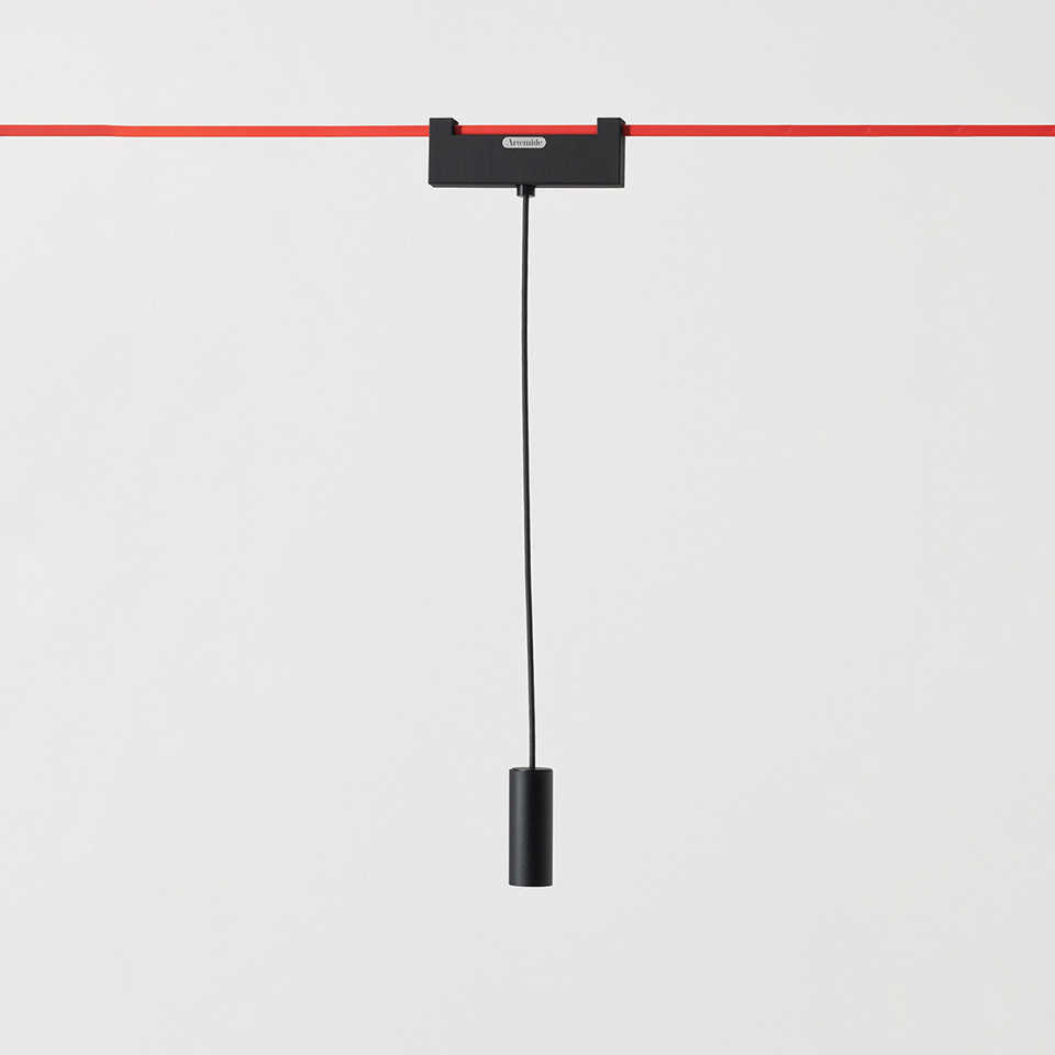 Vector Pendant 30 - 12° 2700K - Black - APP Compatible