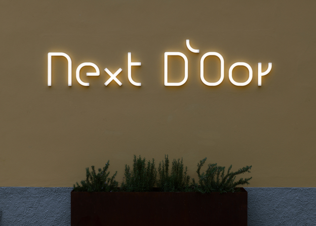 Image of a custom Alphabet of Light Letter outside the restaurant.