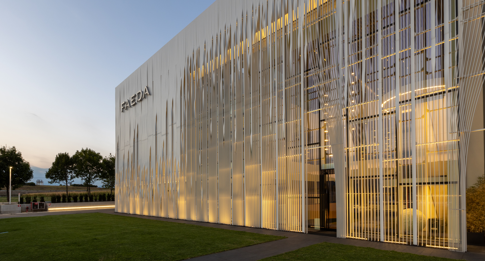 Image of the company façade illuminated by Spike.